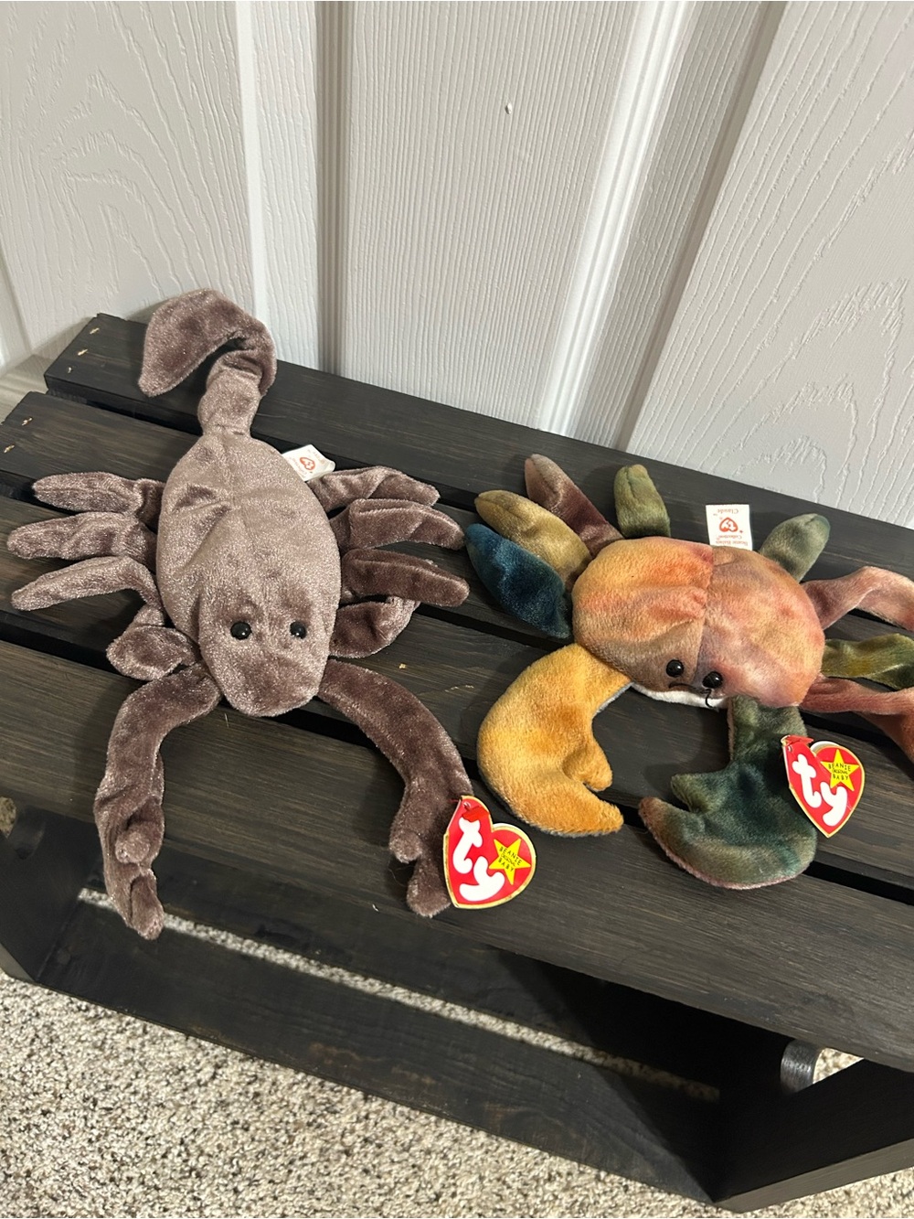 Bundle of 2 TY Beanie Babies NWT Stinger & Claude
